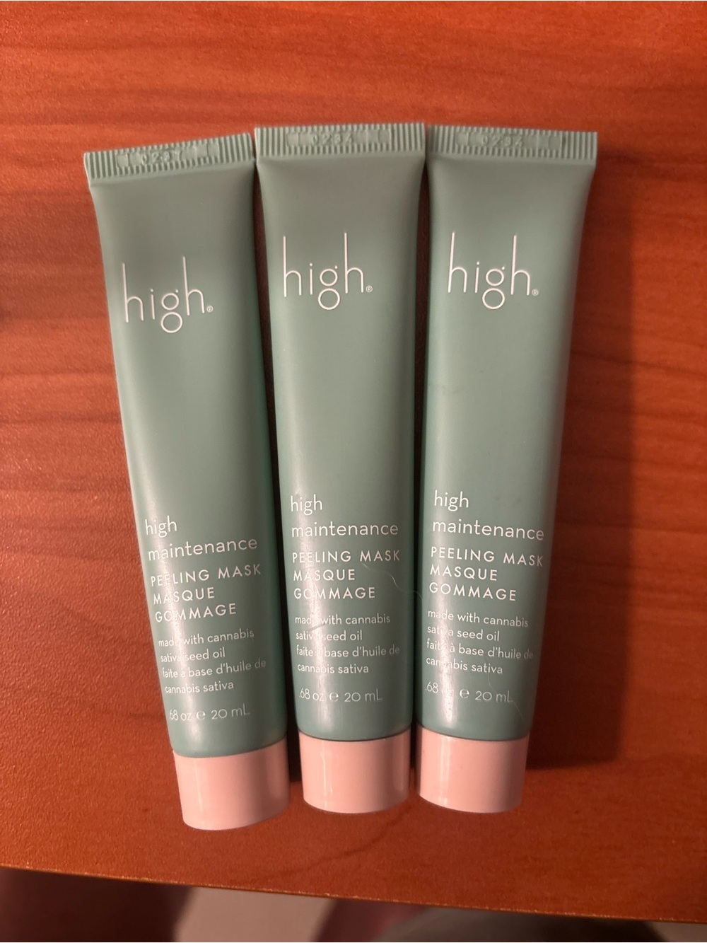 3 20ml, high maintenance Peeling Mask Trio -